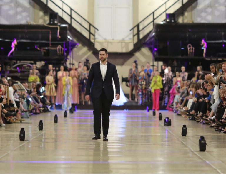 Legora, una sfilata a Pietrarsa tra fashion e solidarietà
